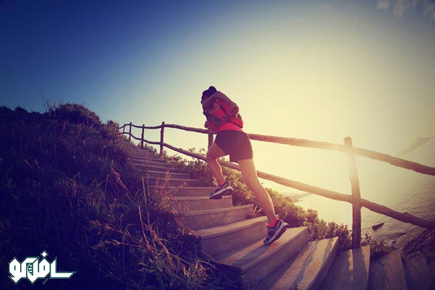 از پله بالا بروید و جوان بمانید از پله بالا بروید و جوان بمانید