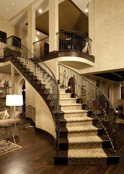 11b1719c0e2b43e0_2643-w400-h560-b0-p0--traditional-staircase
