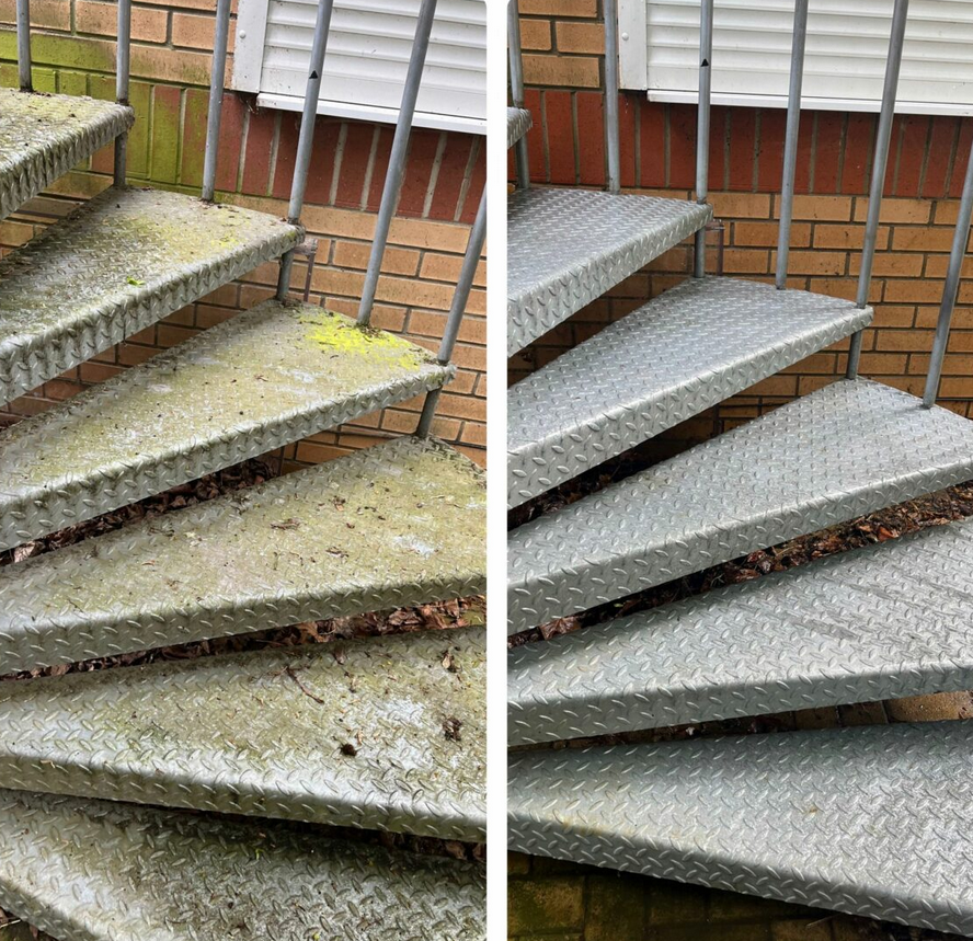 راهنمای کامل نگهداری از  پله گرد فلزی